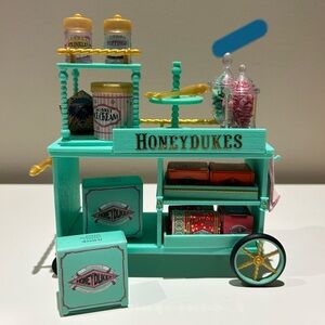 HARRY POTTER MINIVERSE Honeydukes Cart